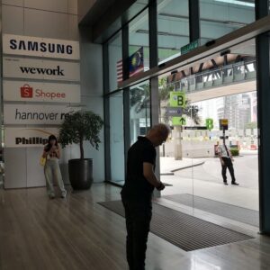 Feng Shui Master Malaysia 马来西亚风水师 Dr Cheng Feng Shui Master Kl Office Feng Shui Service Kl Eco City Shopee Wework Samsung Signs E1748337053437 Feng Shui Master Malaysia 马来西亚风水师 Dr Cheng Feng Shui Master Kl Office Feng Shui Service Kl Eco City Shopee Wework Samsung Signs